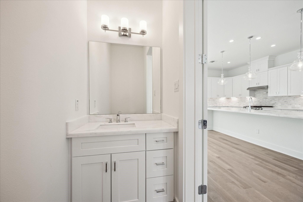 1607 Roy Street - Photo 19