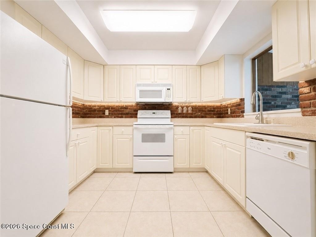 1365 29th Avenue - Photo 5
