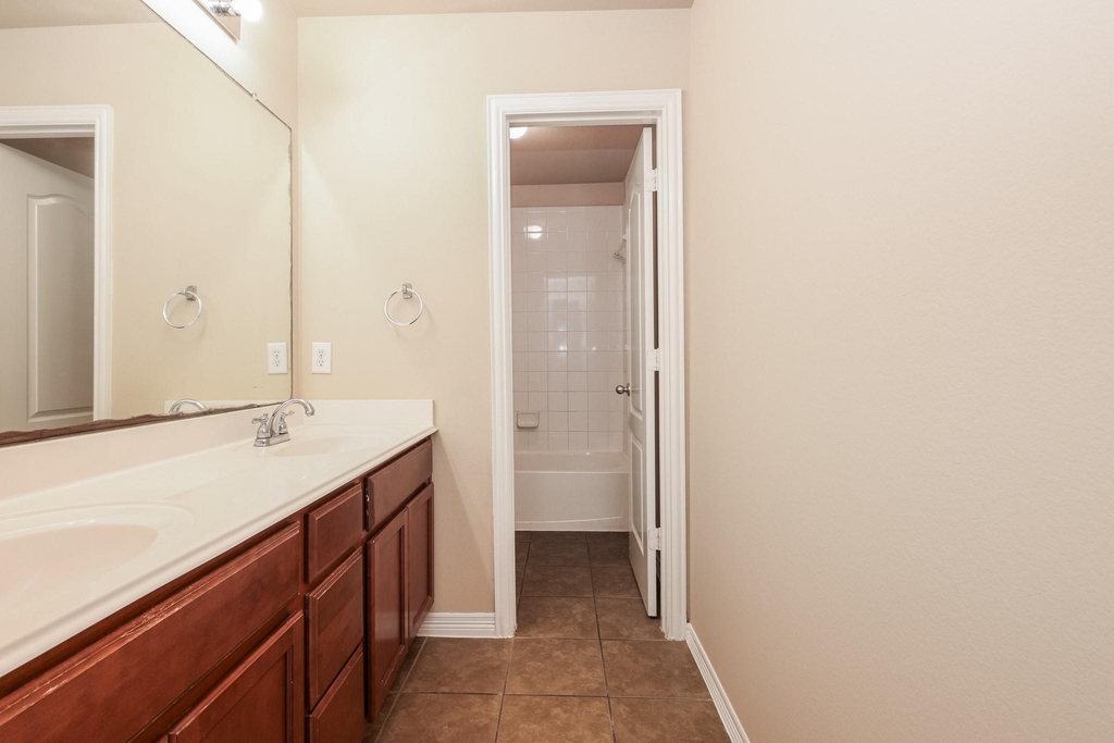 6135 Carver Pines Drive - Photo 27