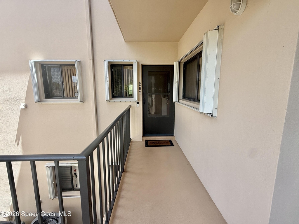 6175 S Mirror Lake Drive - Photo 1