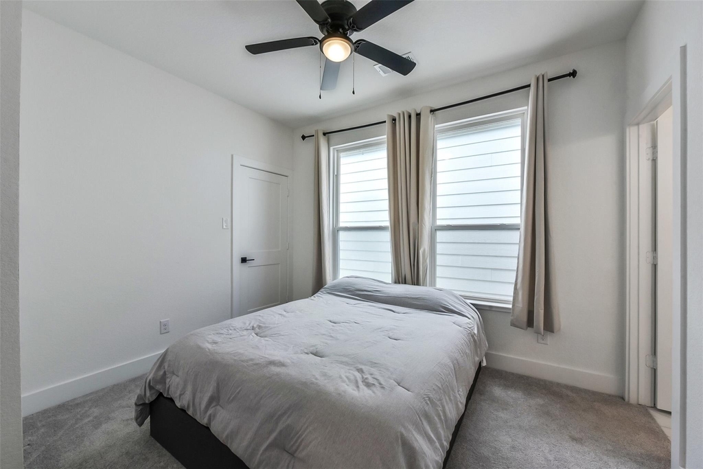 1228 Mcneil Street - Photo 11