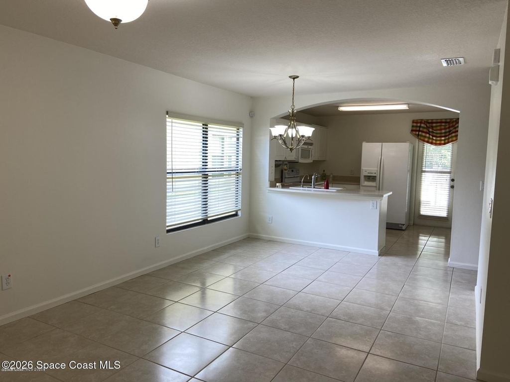 1120 Luminary Circle - Photo 2