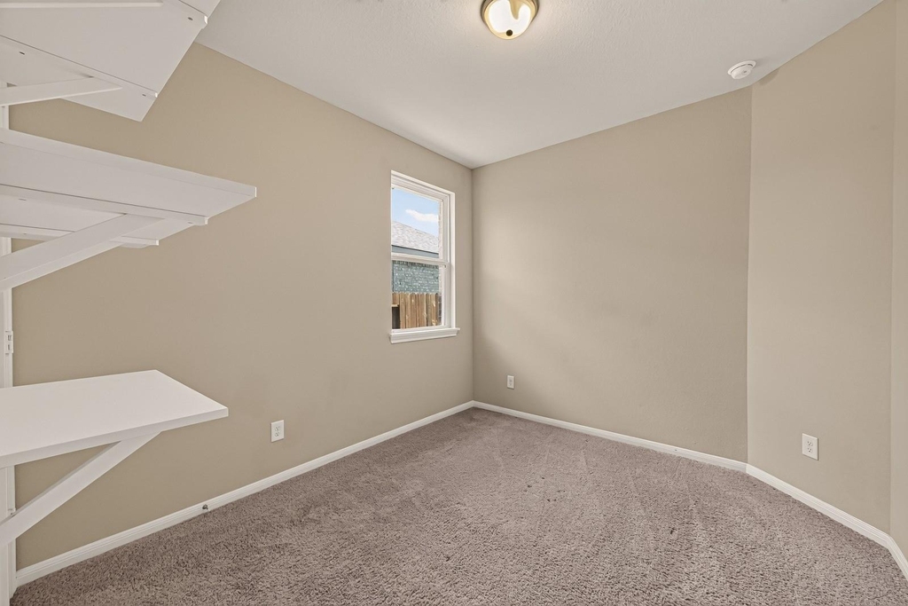 2483 Solaris Bend Dr Drive - Photo 15