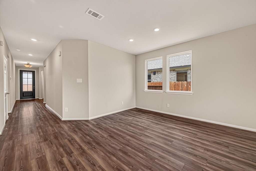 2483 Solaris Bend Dr Drive - Photo 5