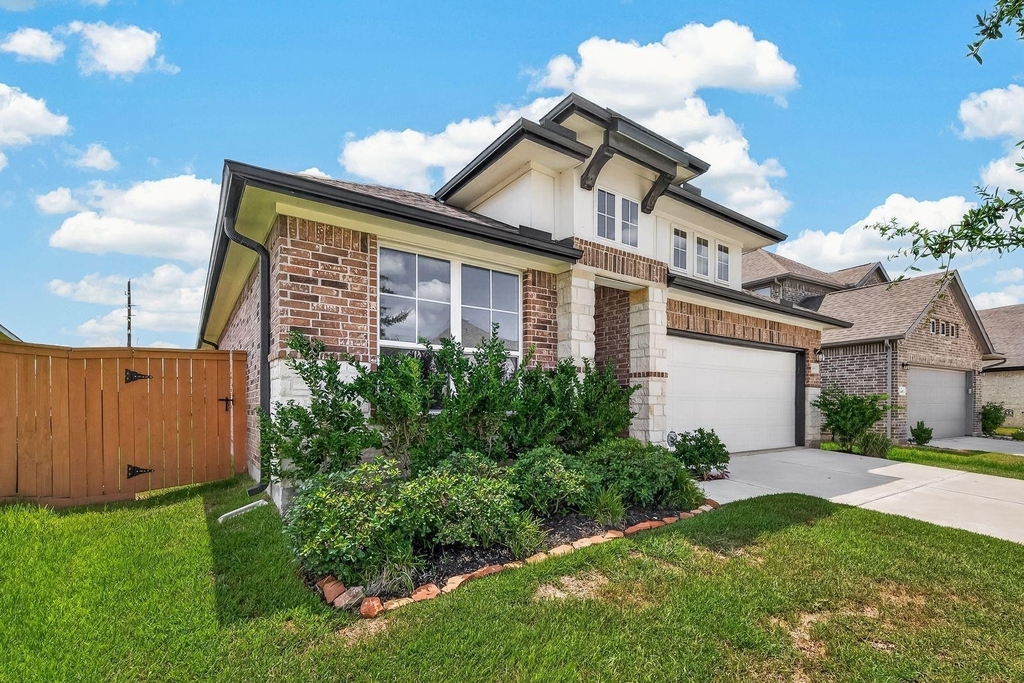 2483 Solaris Bend Dr Drive - Photo 1