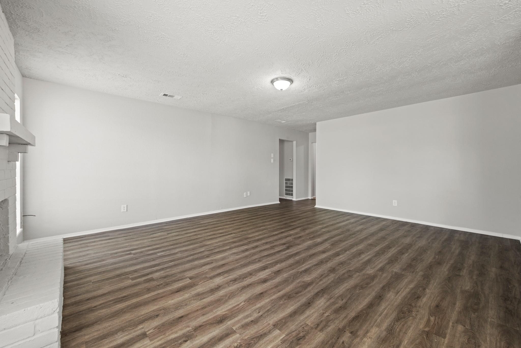 6450 Bazel Brook Drive - Photo 3
