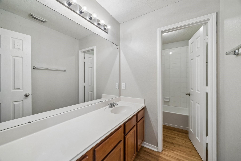 6218 Lovage Avenue - Photo 15