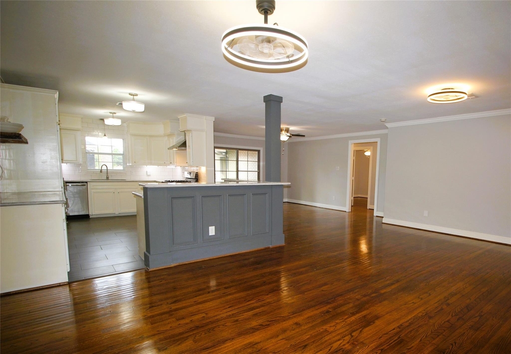 6729 Sylvan Road - Photo 4