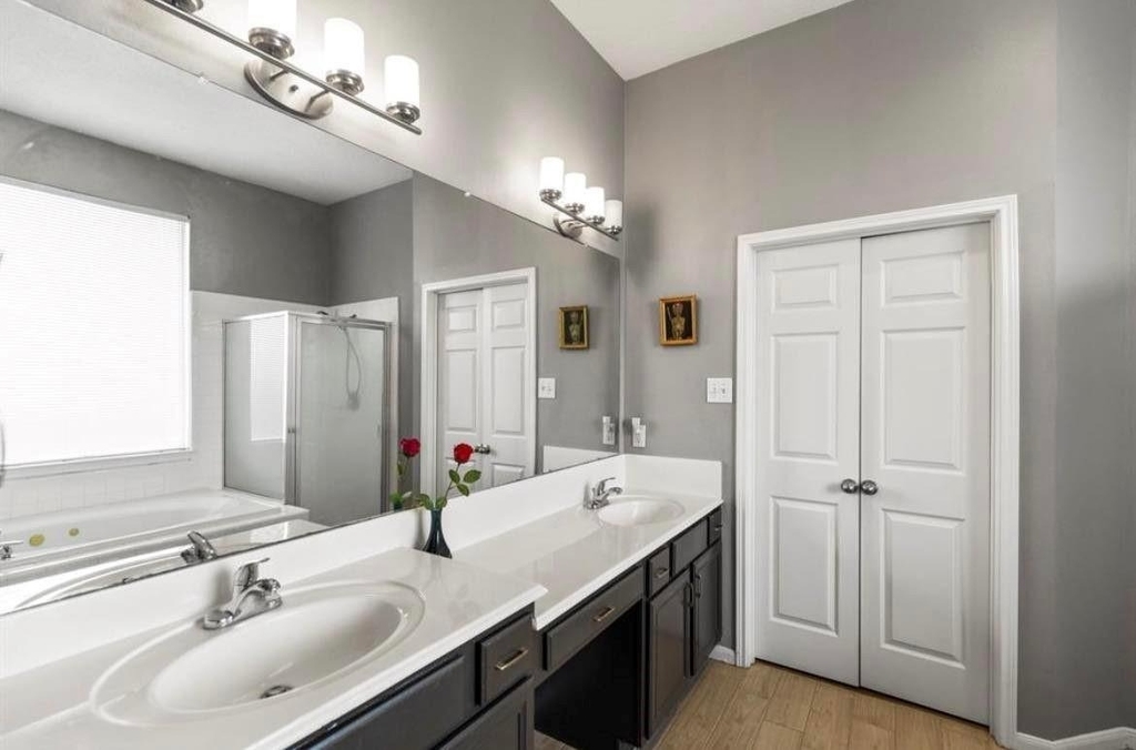 3827 Shady Breeze Drive - Photo 13