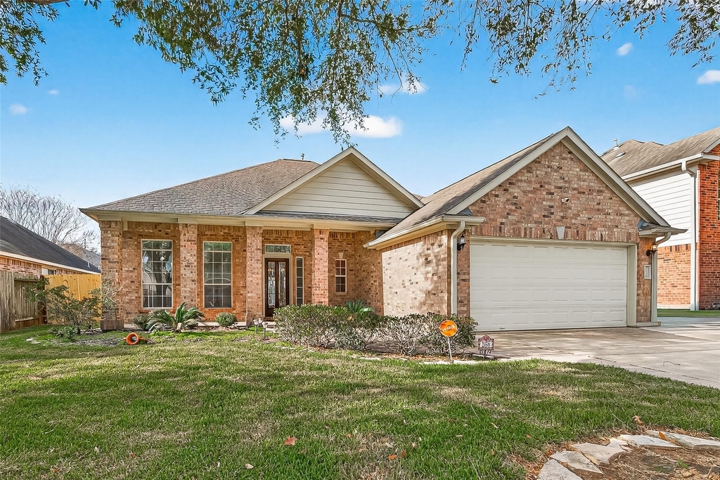 2638 Marquette Trail - Photo 0