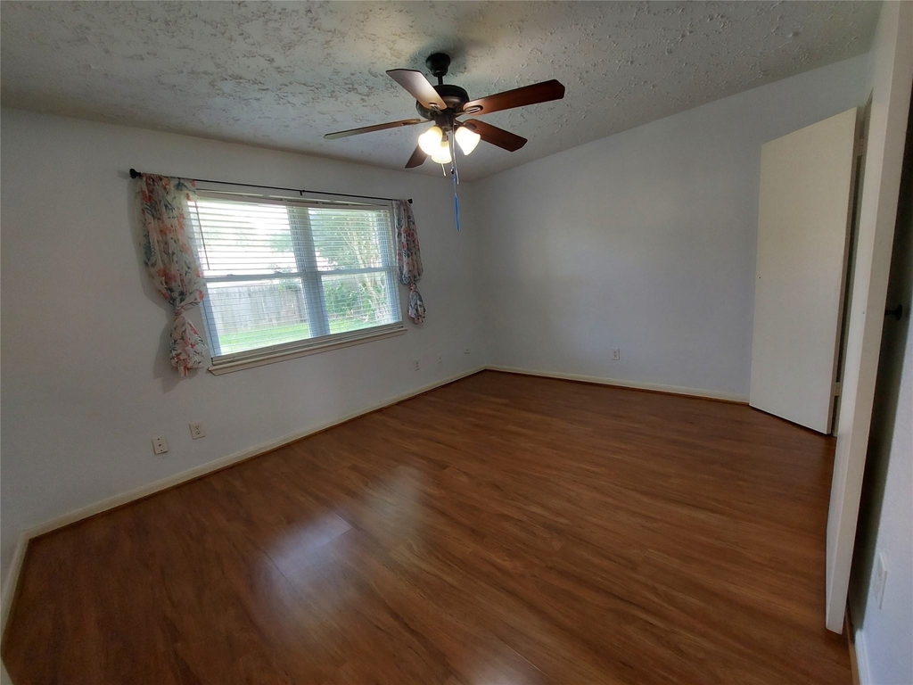 3807 Quiet Place Drive - Photo 7