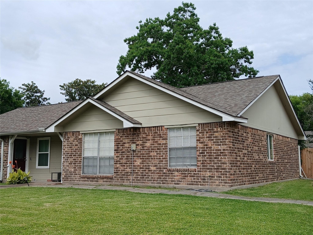3807 Quiet Place Drive - Photo 1