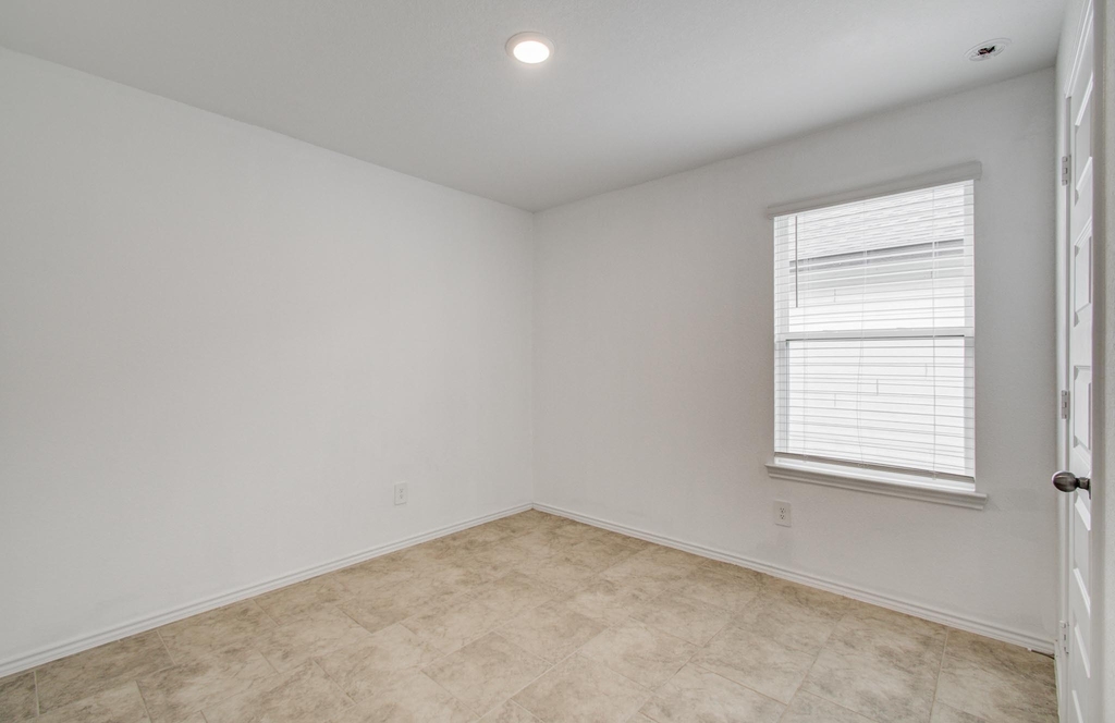 1206 Cattle Chute Court - Photo 11
