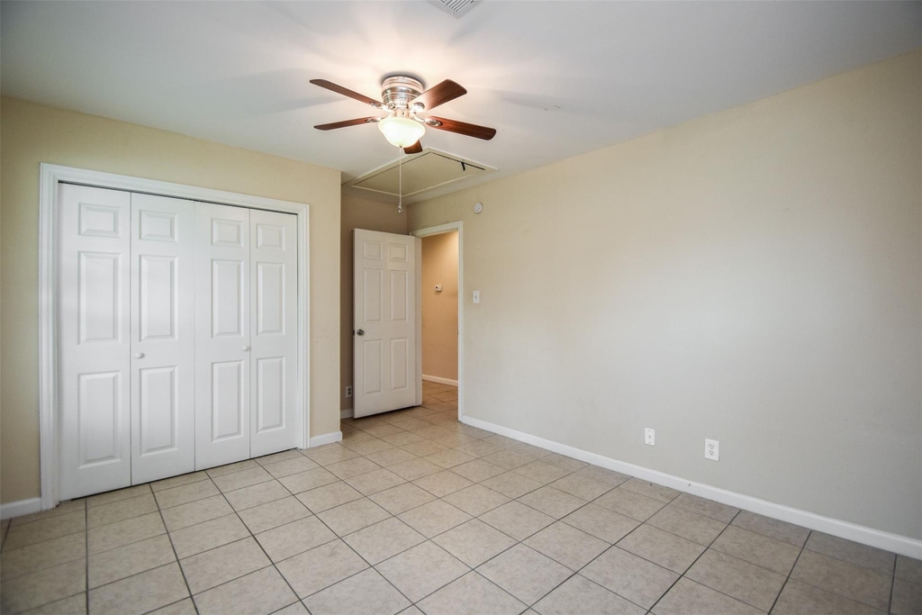 6430 Saxet Street - Photo 17