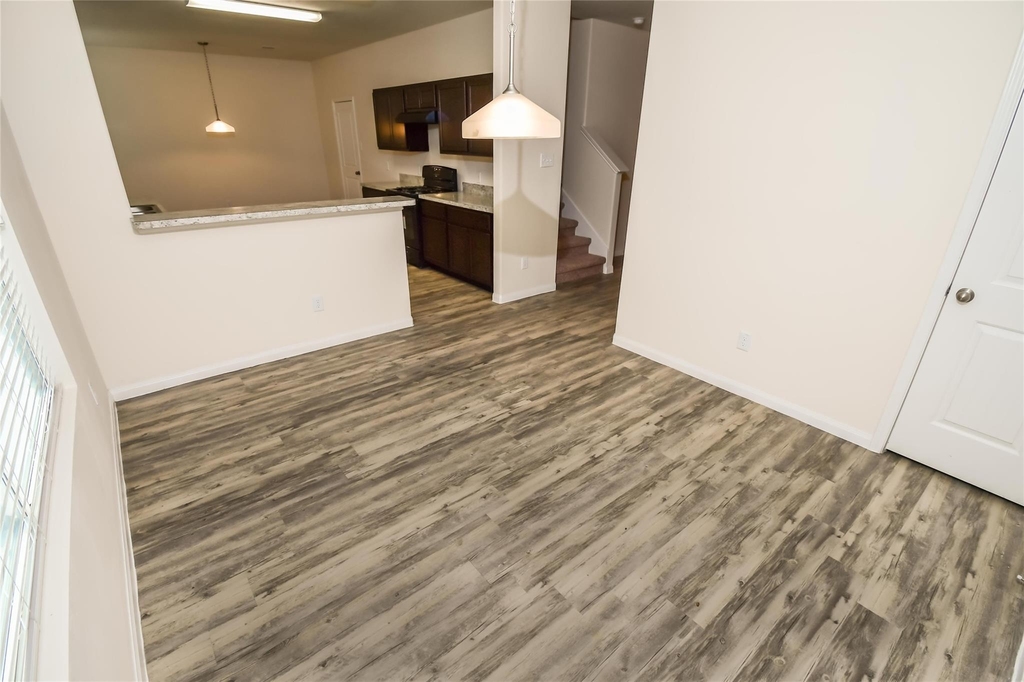 2615 Verano Drive - Photo 5