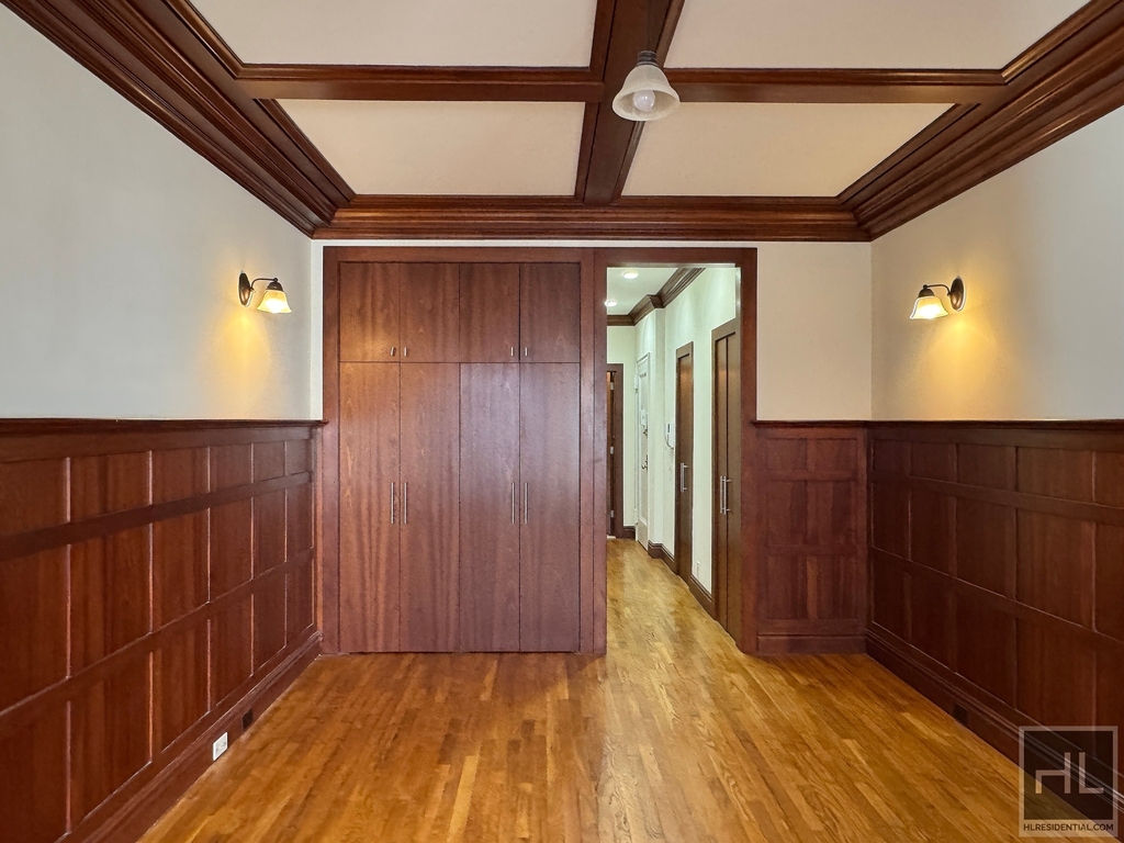 West 68th Street - Photo 1
