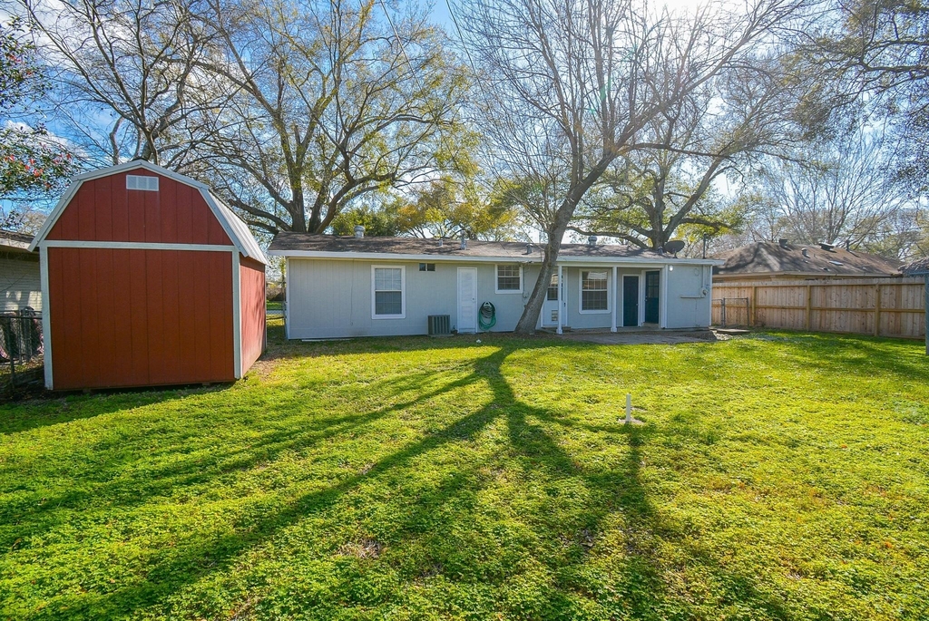 5006 Libbey Lane - Photo 3