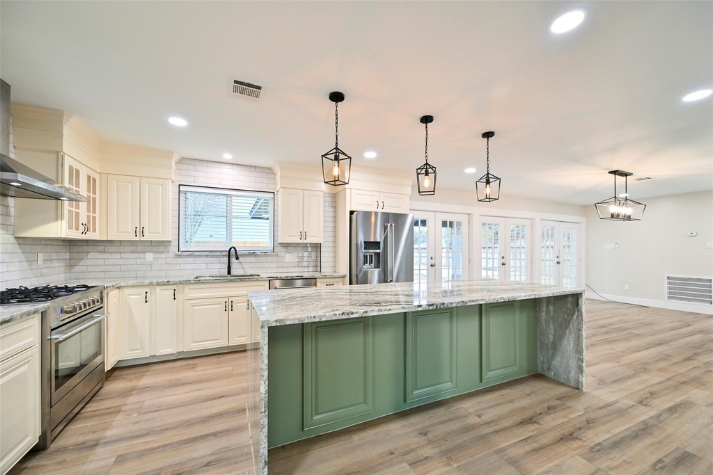 10930 White Thorn Street - Photo 6
