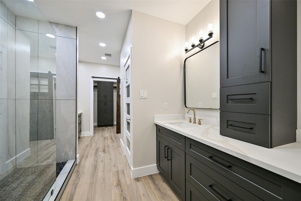 10930 White Thorn Street - Photo 16