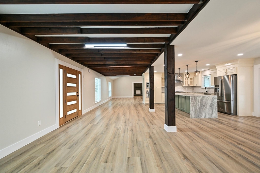 10930 White Thorn Street - Photo 2
