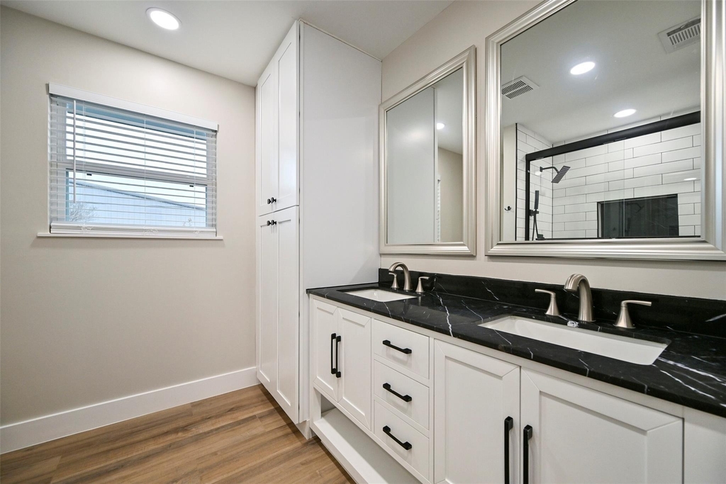 10930 White Thorn Street - Photo 33