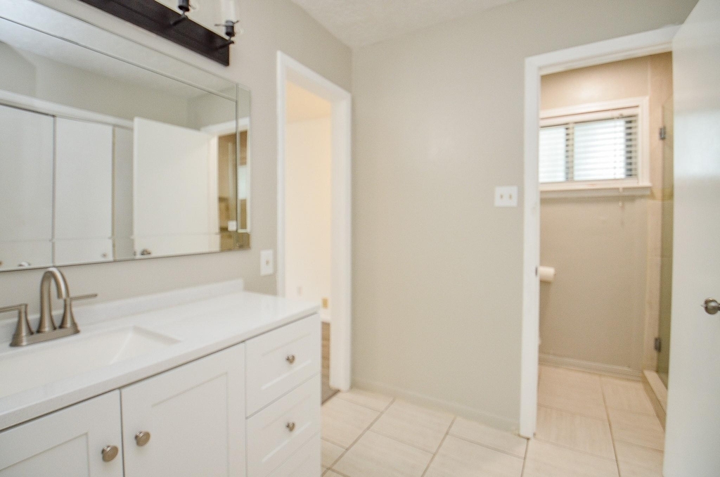 12266 Huntington Venture Drive - Photo 27