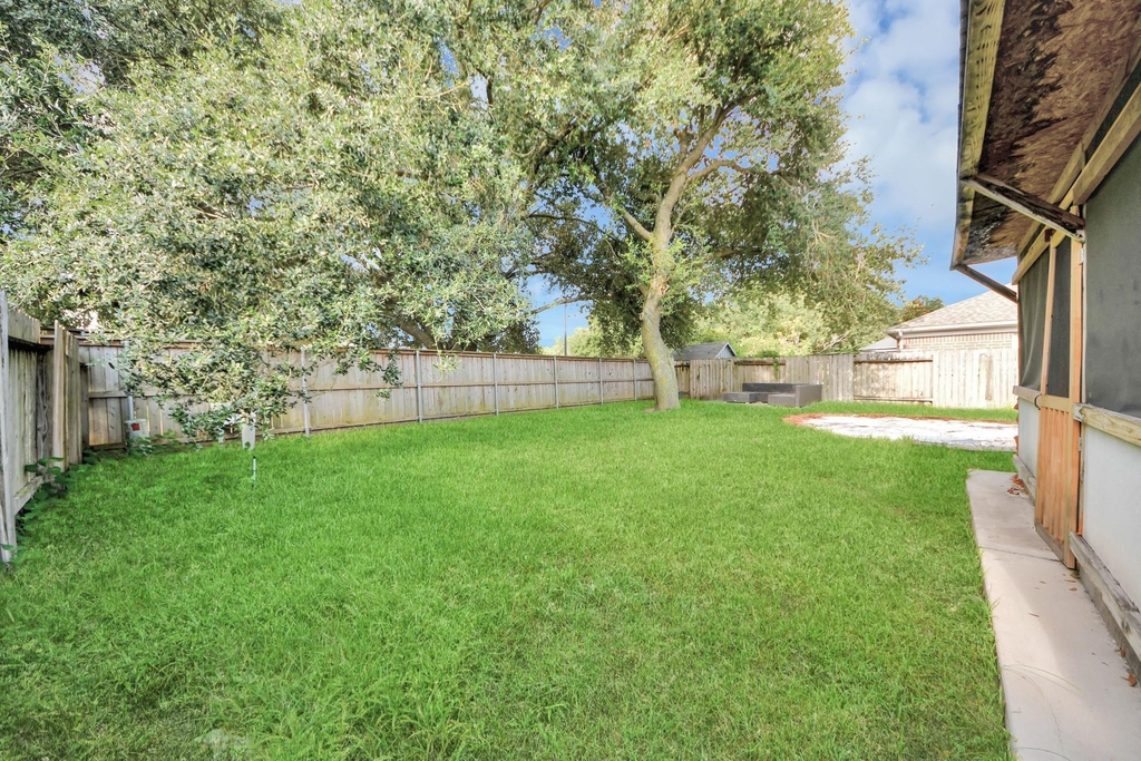 13515 Scarab Drive - Photo 37