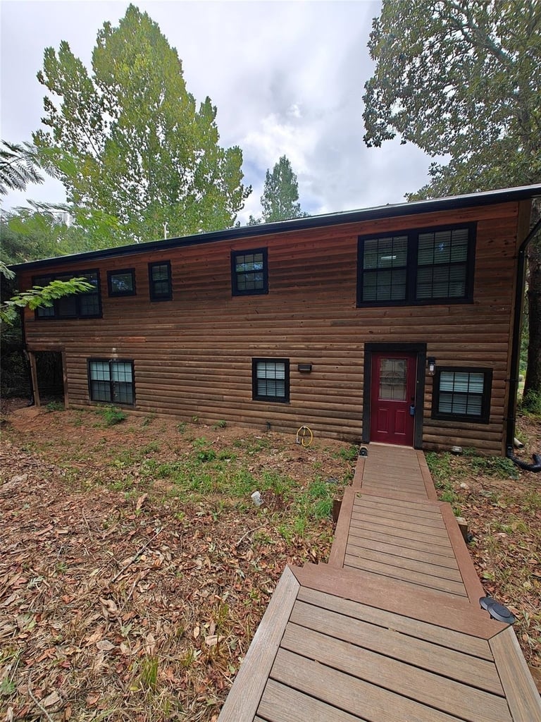 274 Lincoln Drive - Photo 0