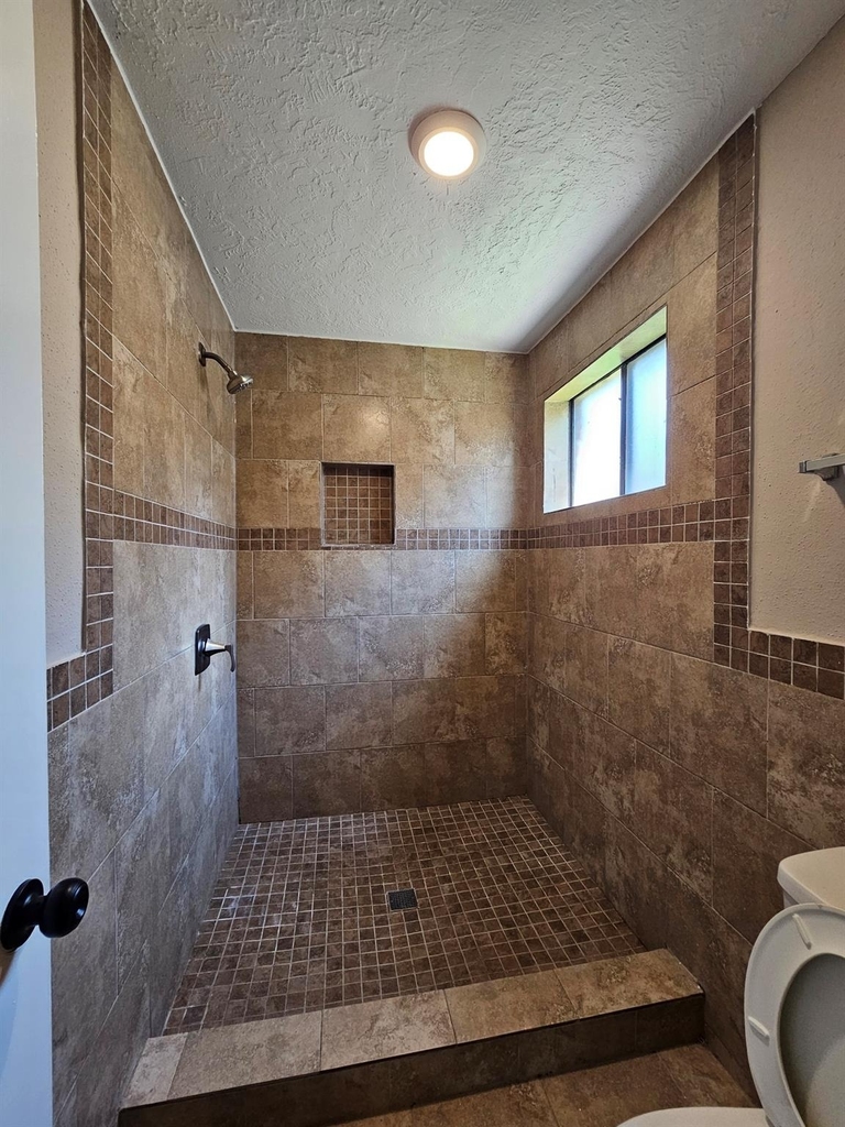 5619 Fairview Forest Drive - Photo 14