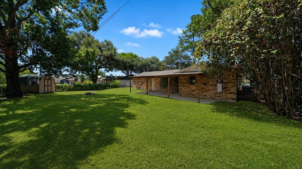 2015 Lee Street - Photo 13