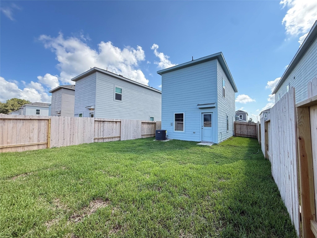3642 Duplet Avenue - Photo 14