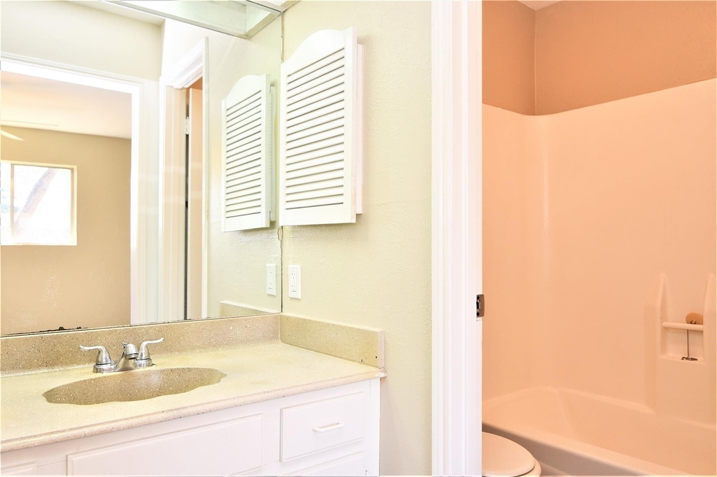 3907 Almington Lane - Photo 18