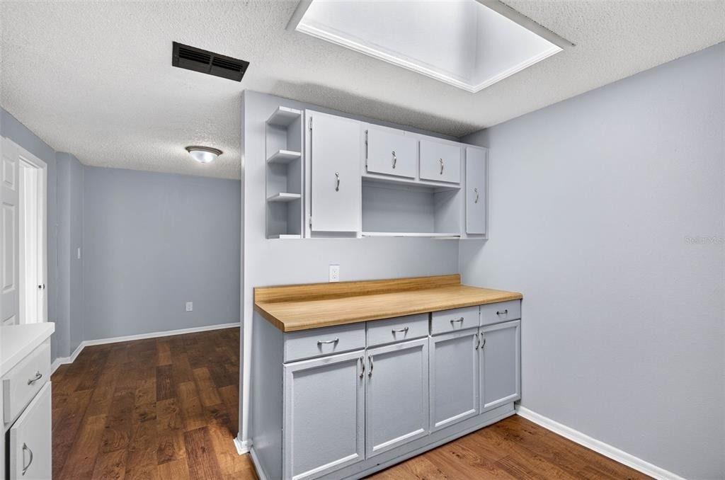 8905 Tropical Palm Way - Photo 11