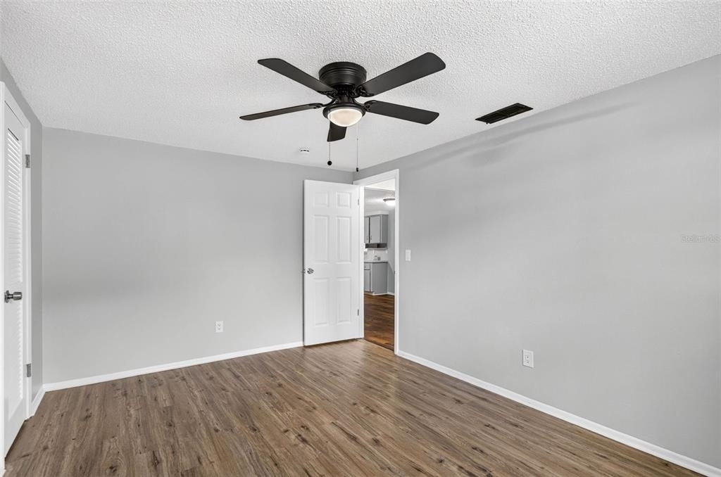 8905 Tropical Palm Way - Photo 21