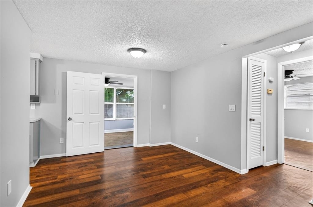8905 Tropical Palm Way - Photo 7