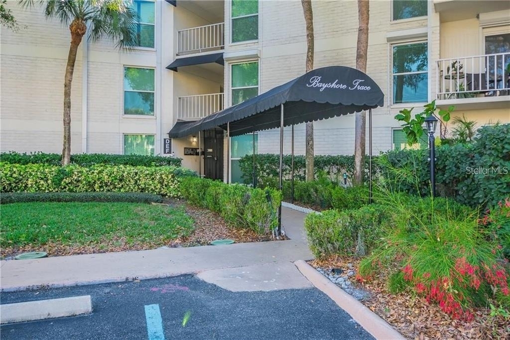 3325 Bayshore Boulevard - Photo 2