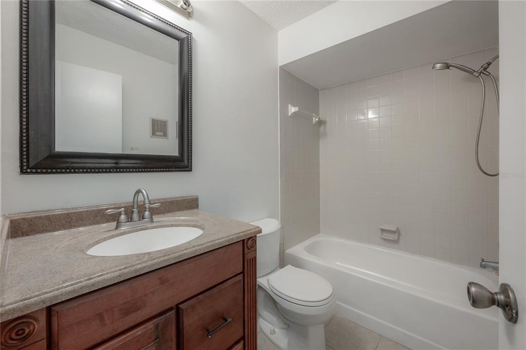 13608 S Village Drive - Photo 14