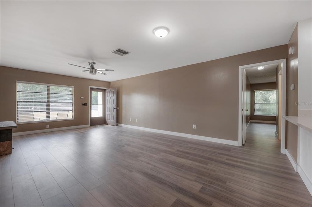 13608 S Village Drive - Photo 6