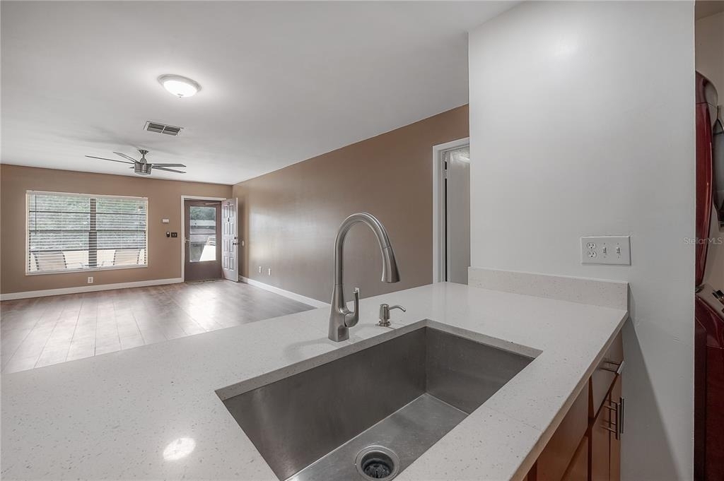 13608 S Village Drive - Photo 9