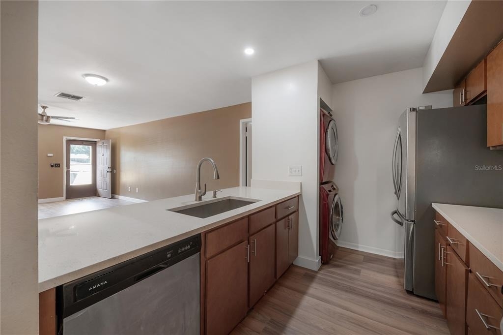 13608 S Village Drive - Photo 8