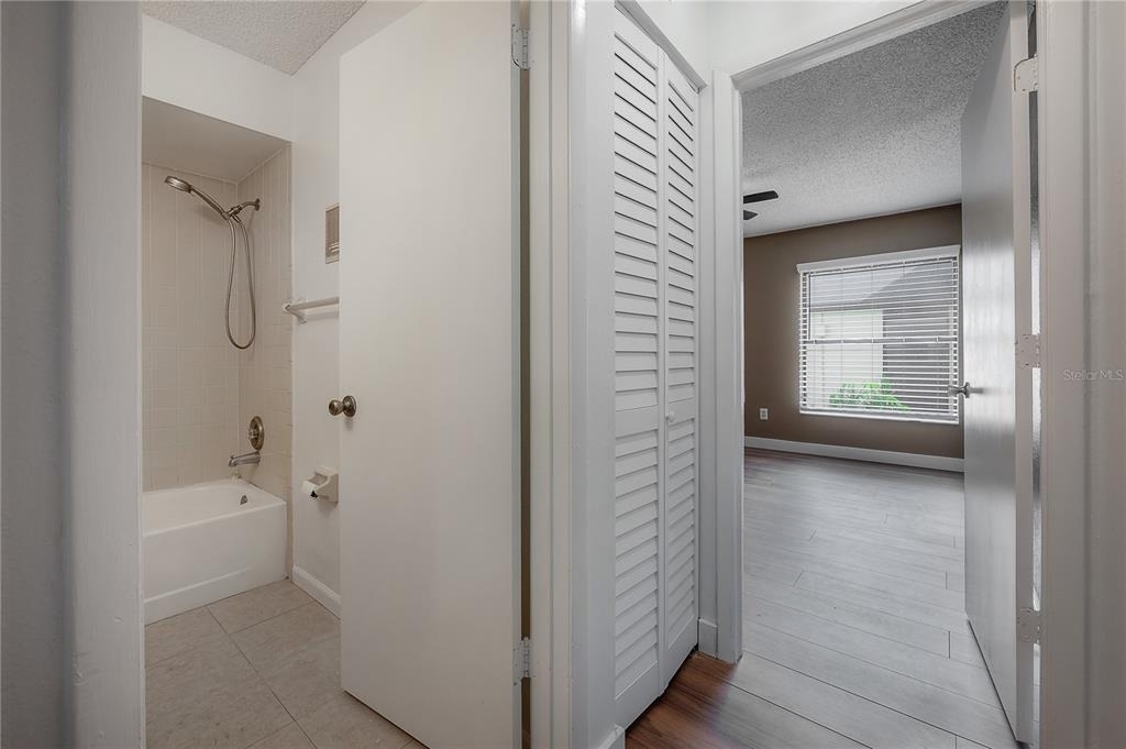 13608 S Village Drive - Photo 12