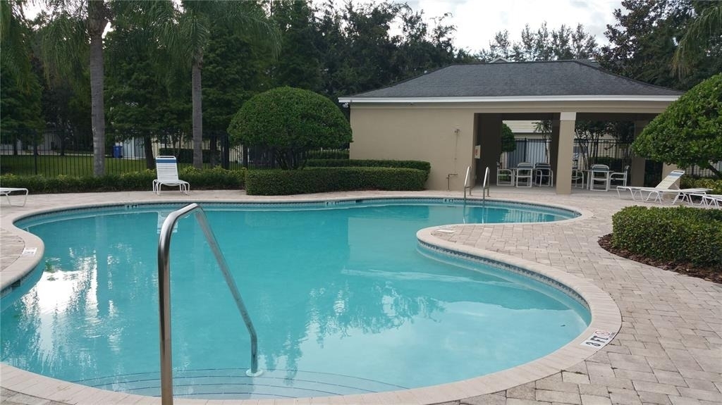 219 Woodknoll Place - Photo 15