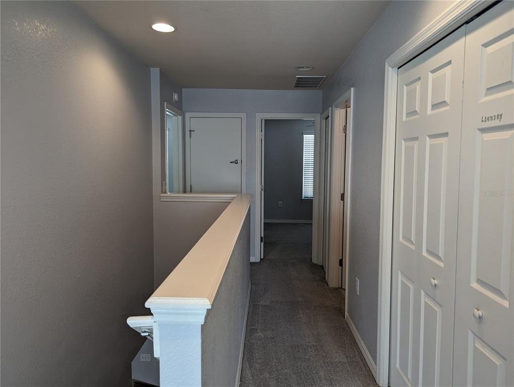 219 Woodknoll Place - Photo 5