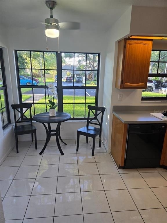 2668 Bentley Drive - Photo 4