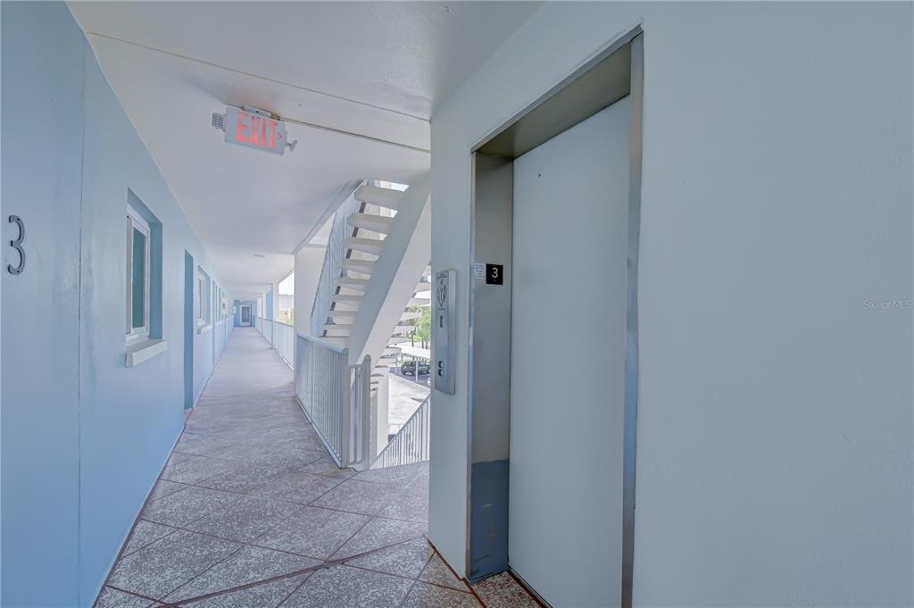 300 64th Avenue - Photo 23