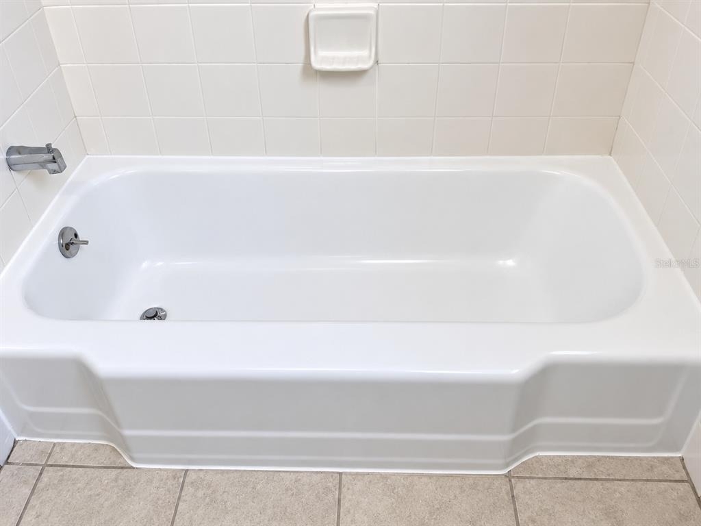 806 W West Street - Photo 16