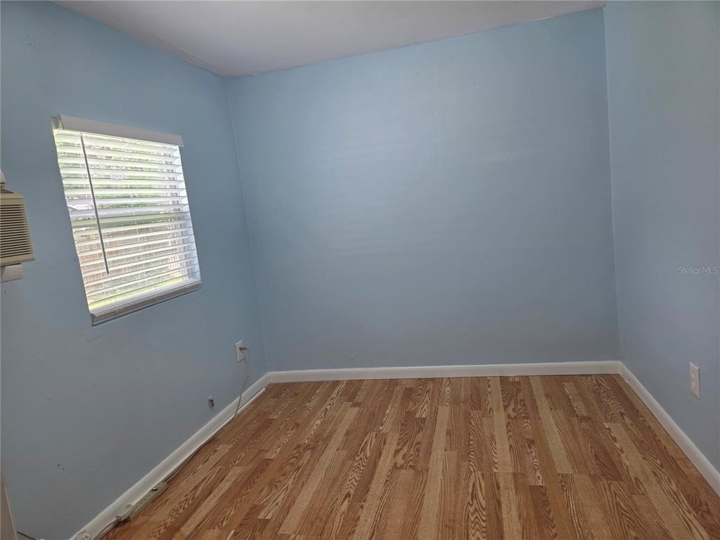 806 W West Street - Photo 5