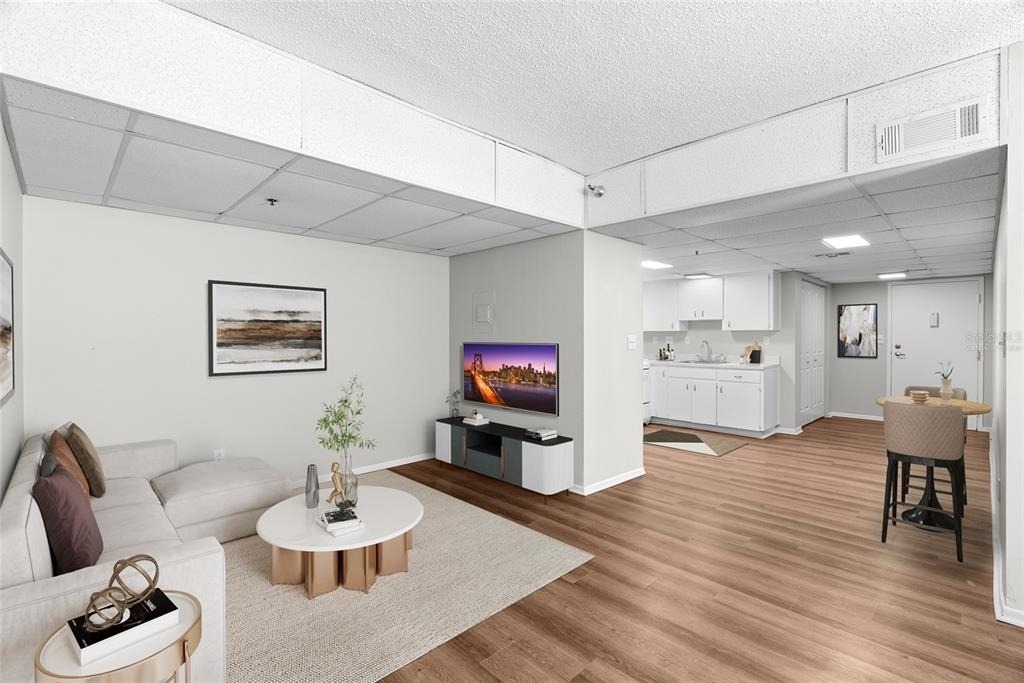 411 1st Avenue N - Photo 13