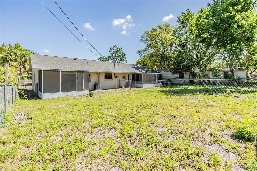 6740 Carnelian Avenue - Photo 4