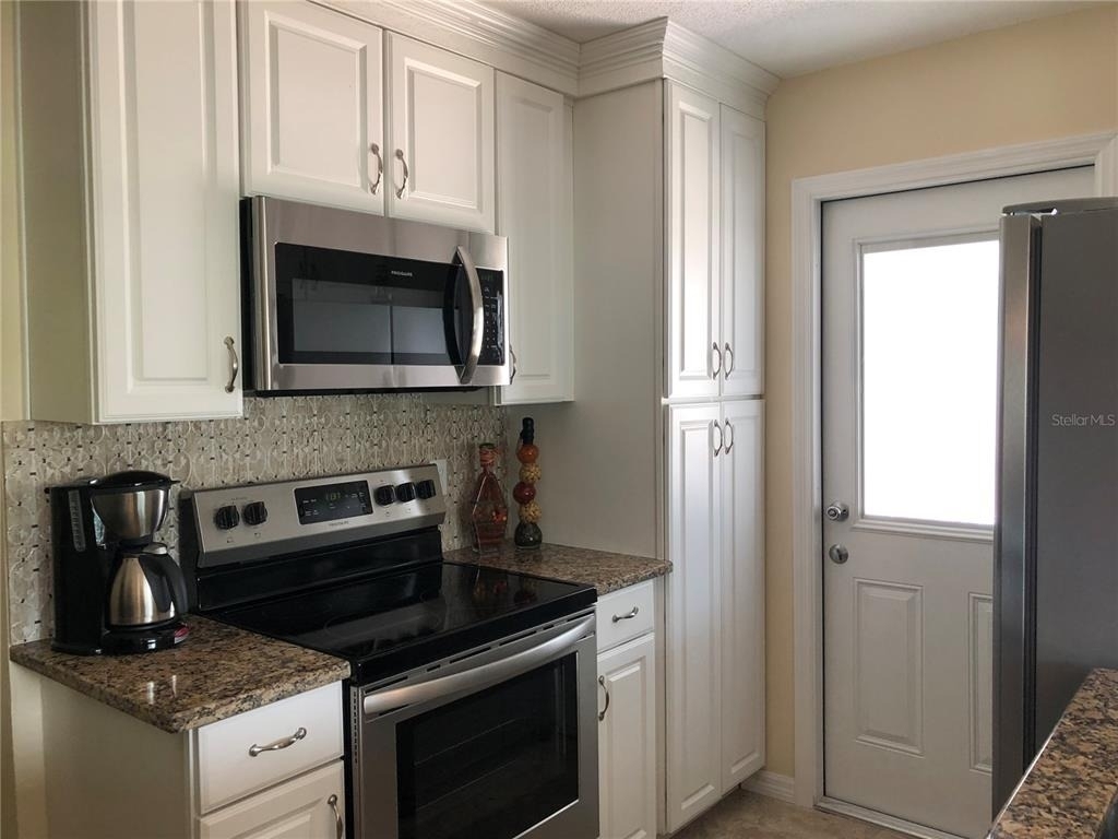 1009 Sumner Blvd Boulevard - Photo 2